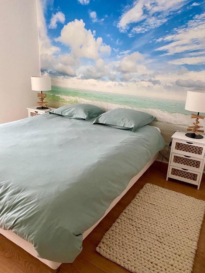 Appartement Lumineux 6 Places Avec Vue Sur Marina 망들리유 라 나플 외부 사진